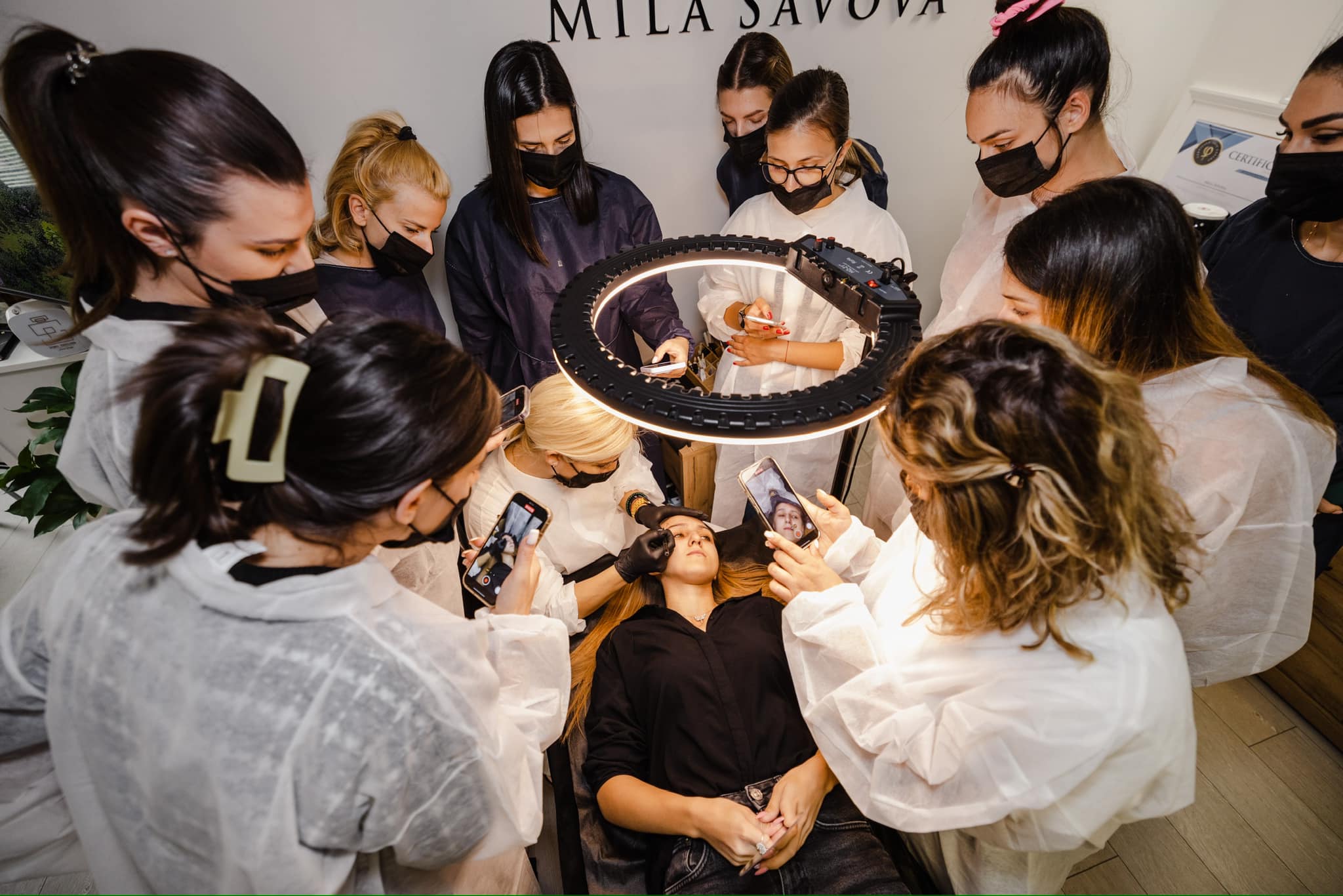 Обучение — споделяне на знания и опит