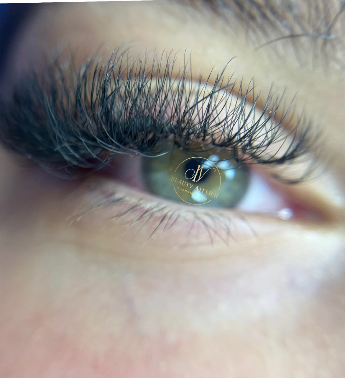 Обемни мигли — плътност и дълбочина без компромиси