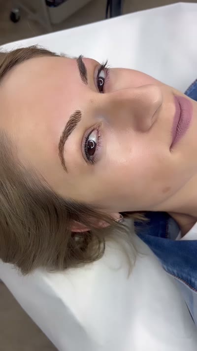 PhiBrows микроблейдинг — естествени косъмчета